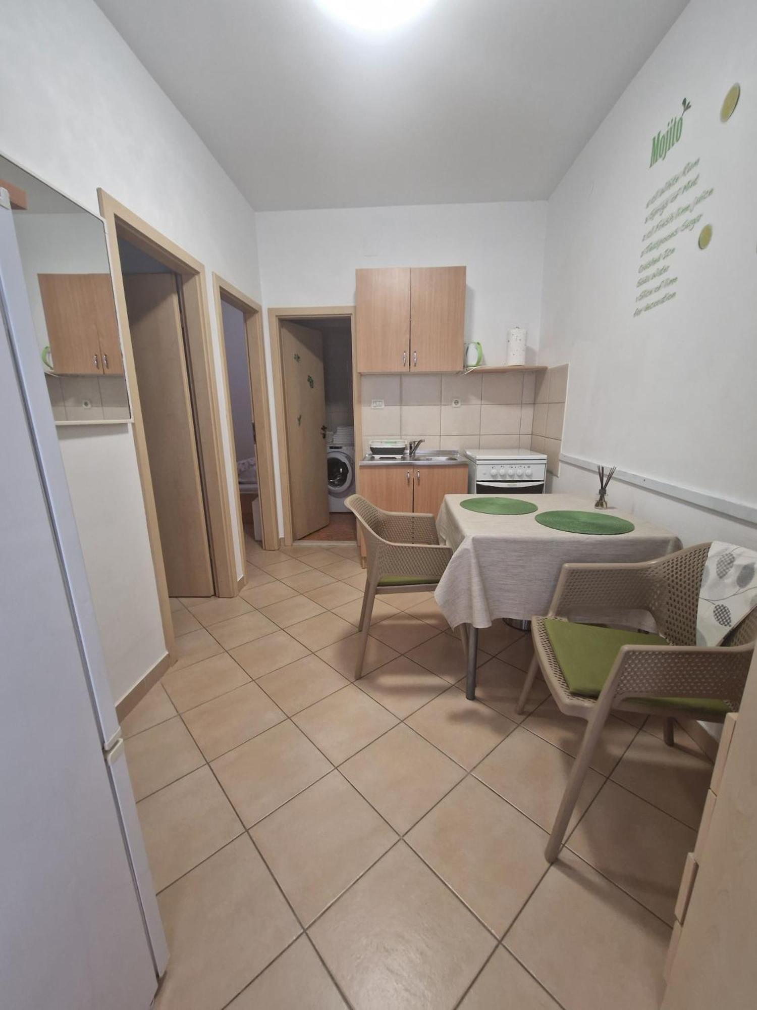 Apartments Saric スプリト エクステリア 写真